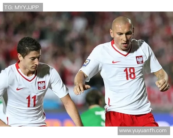 莱万的传奇之路:从波兰小镇到世界足球之巅的辉煌历程 莱万的传奇之路:从波兰小镇到世界足球之巅的辉煌历程